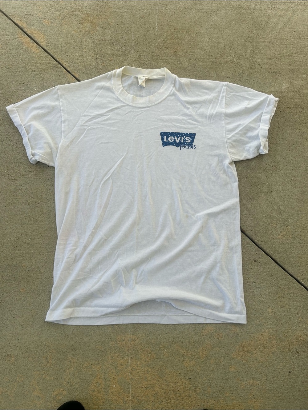Vintage Single Stitch Levi's White Short Sleeve Tee with Blue Logo